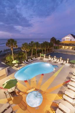 Surfside Beach Oceanfront Hotel - Housity