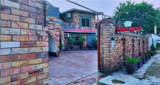 Crown Castle Peshawar - Housity