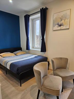 COLMAR - Appartements Deluxe - Lumineux - Stationnement Gratuit et Facile dans la rue - Housity