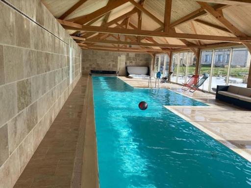 Gîte de charme avec piscine chauffée, spa et parc privé - idéal pour découvrir la région Bourbonnaise - FR-1-489-236 - Housity