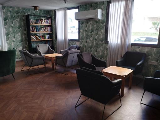 Ginot Yam Hotel - Housity