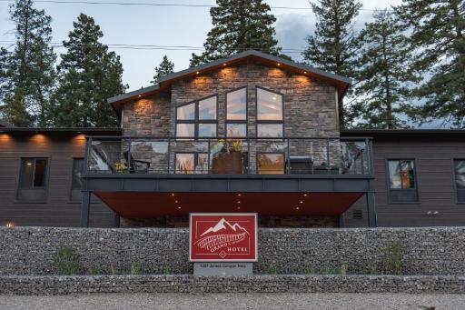 Grand Cloudcroft Hotel - Housity