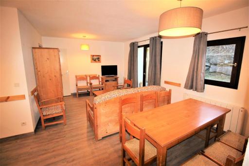Chalets Du Thabor - 3 Pièces pour 8 Personnes 57 - Housity