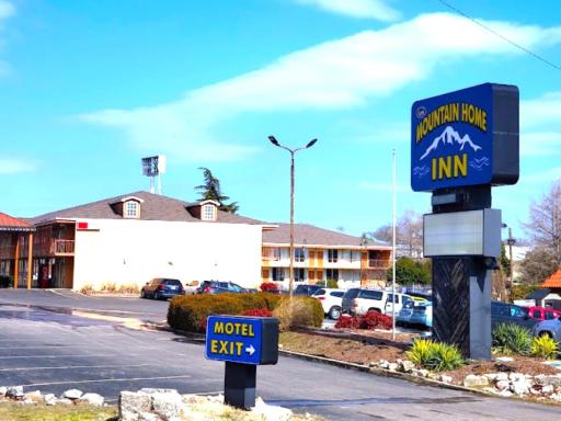 Mountain Home Inn - Housity