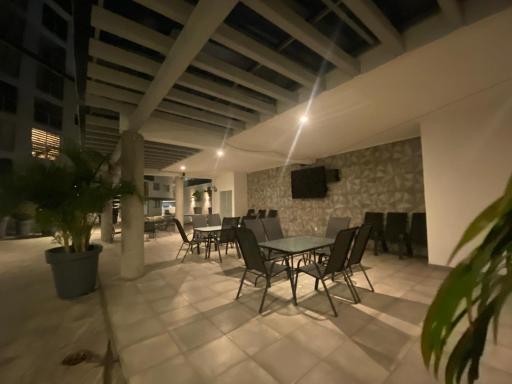 Centro Depto 3 Rec 2 baños y Balcon con las mejores vistas a la ciudad AC alberca climatizada parking free - Housity