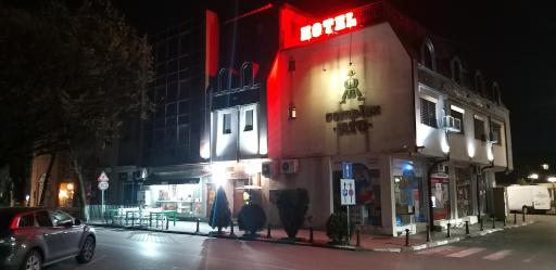 Hotel Rio - Housity