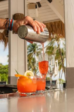 Newport Beachside Hotel & Resort - Housity
