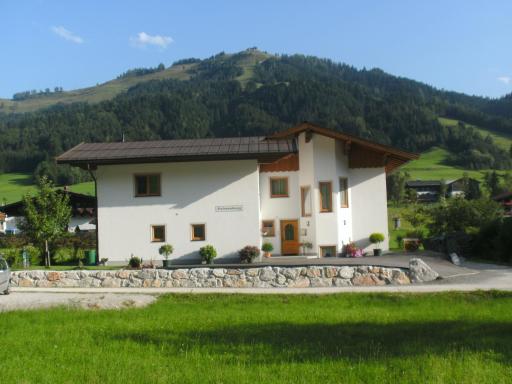 Ski-to-door Ferienwohnung Biechl-Hauser Doris - Housity