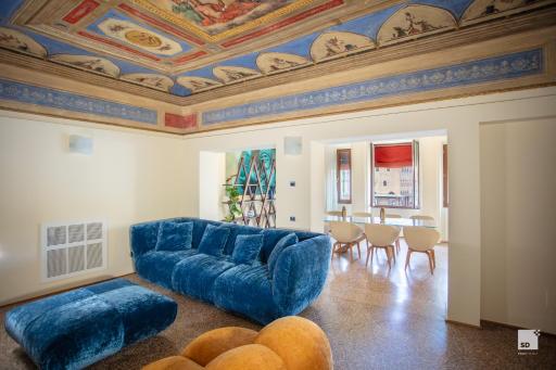 Urbanicooh Garisenda - Piazza Maggiore View - Housity