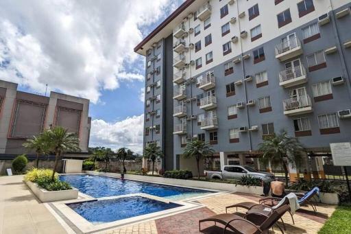 Condo for a family or a group in Bacolod City. - Housity