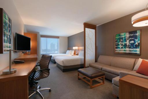 Hyatt Place Chicago-South/University Medical Center - Housity