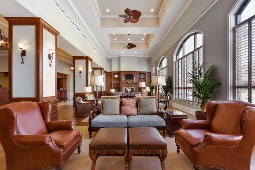 Embassy Suites Savannah Historic District - Housity