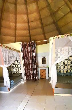 Le Chamama - Housity