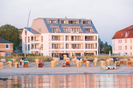 Strandhotel Luv - Housity