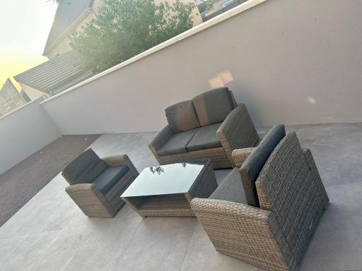 Bella Vista, parking gratuit, 5 min Auxerre - Housity