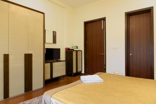 Swiss Royal Suites - Housity