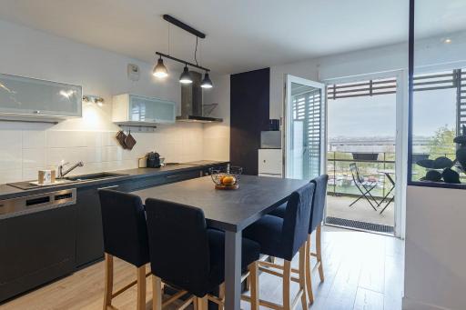 Le Jean Moulin - Appartement à 2 pas du tramway - Housity