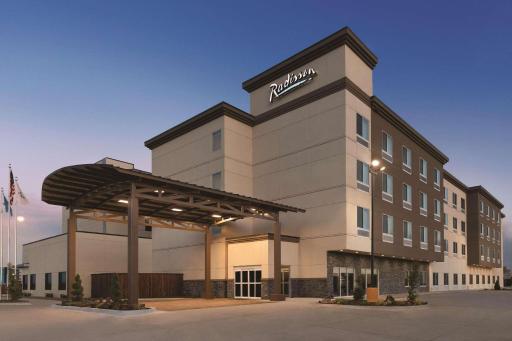 Radisson Hotel Oklahoma City Airport - Housity
