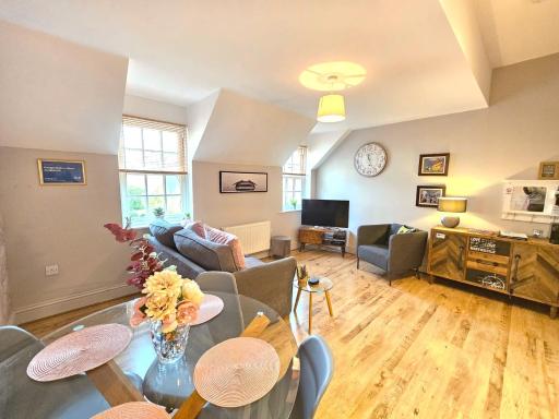 George Hudson Court Apartments - Housity