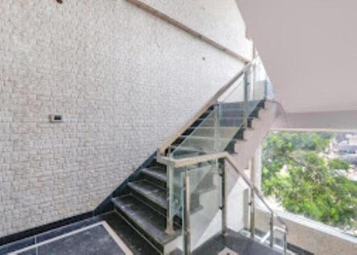 Shree Dev Villa Hotel Kanpur - Housity