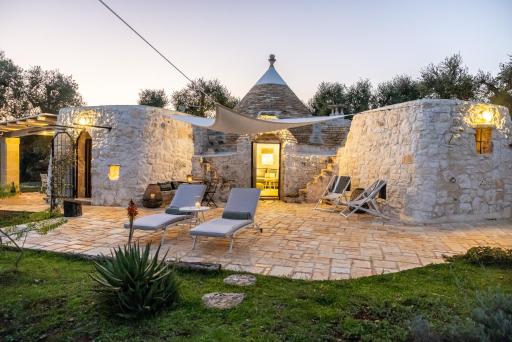 Trullo Cinderella mit Mountainbike & Pool - Housity