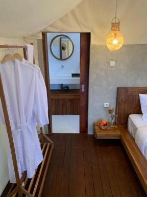 Pinggan luxury camp - Housity