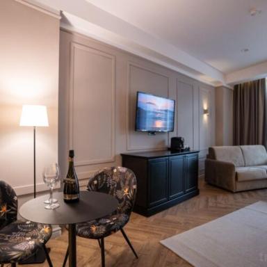 Boutique ALNIS - Housity