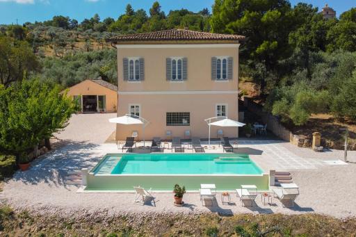 Villa Bevagna by Mmega - Housity