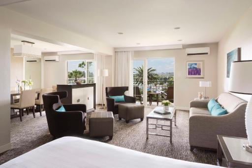 Hyatt Regency Newport Beach - Housity