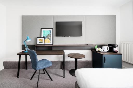 Holiday Inn Birmingham M6, Jct7, an IHG Hotel - Housity