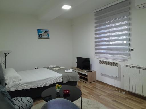 Sleep and drive No7 - Housity