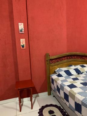 Bed and Breakfast 879 - Housity
