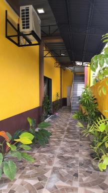 Eva's Guest House - Housity