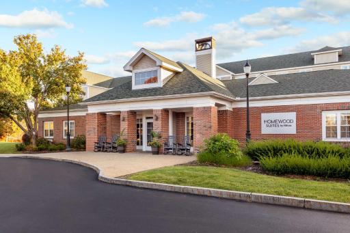 Homewood Suites by Hilton Manchester/Airport - Housity