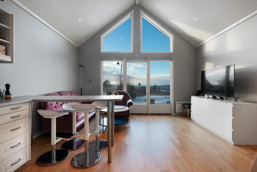 Charming Sea-view Haven by AJF Dream Living - Housity