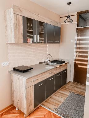 Manila Apartment Kragujevac - Housity