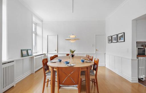 Travel Proud Gorgeous Home In Løgstør - Housity
