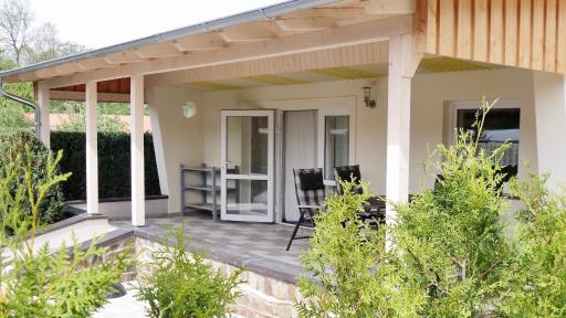 Bungalow am See - Housity