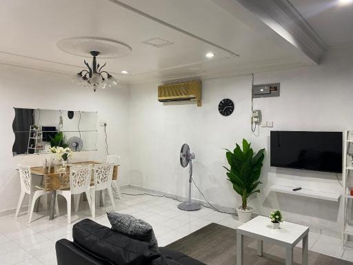 HEAVEN HOMESTAY NIBONG TEBAL - Housity