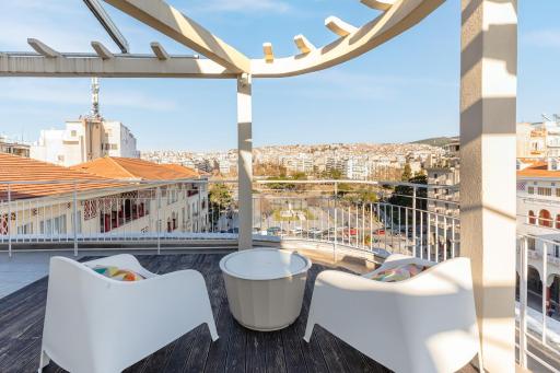 Apollo, Luxe Aristotelous penthouse, city view - Housity