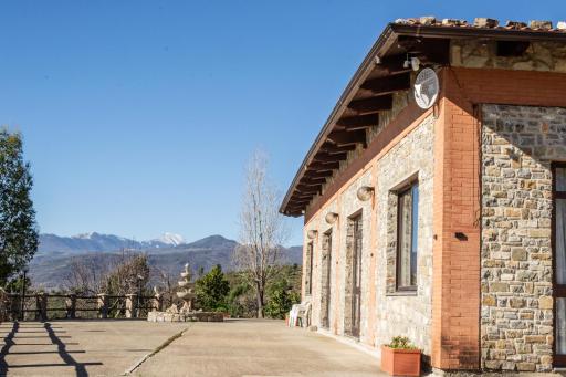 Agriturismo nel cuore del Pollino con Vista Panoramica - Housity