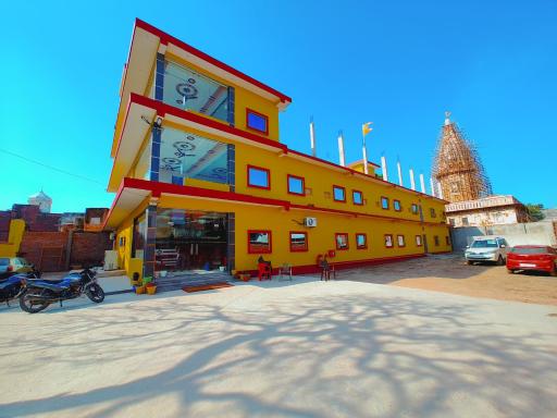 Hotel Shree Venktesh Nilayam 300 m from Ram Janam Bhumi - Housity