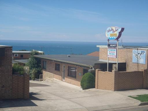 Whale Fisher Motel - Housity