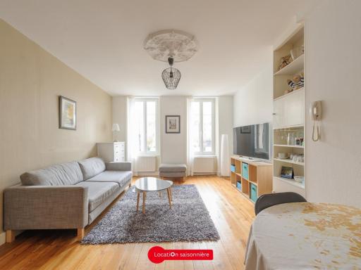 Charmant T2 Centre Historique La Rochelle - Extérieur & Confort, 2 à 3 pers. Proche Vieux Port - FR-1-535-31 - Housity