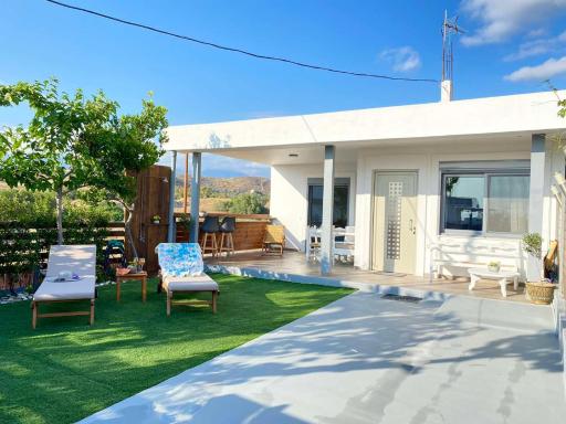 Ammos Kalamaki - for holidays at the beach - Housity