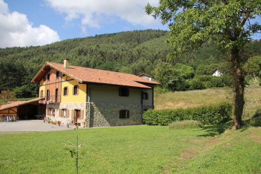 EcoHotel Rural Angiz - Housity
