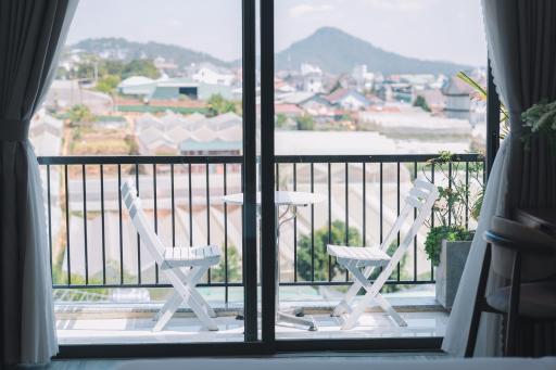 Canary Dalat Hotel - Housity