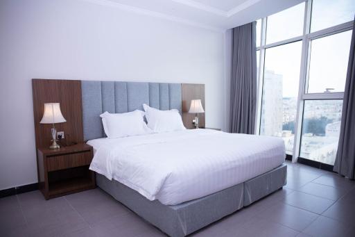 Golden Suites - Housity