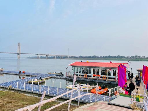 Hotel Sangam View - Housity