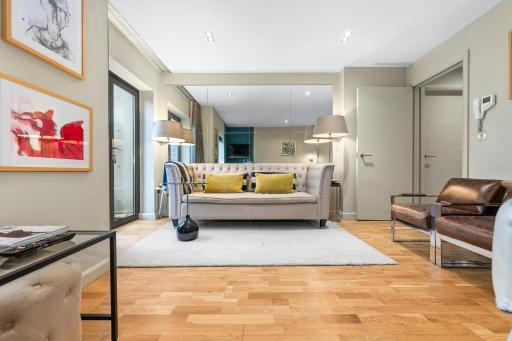 Sophia Gardens Apartment - Housity